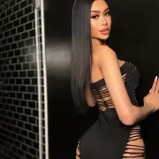 Melanie photo 15, asian, average, black hair, 164 cm, 52 kg, Medium bust, Hong Kong