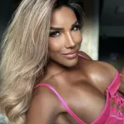 Michelle photo 17, asian, average, blonde hair, 161 cm, 52 kg, Large bust, Hong Kong