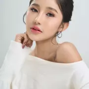 Isabell Mira photo 18, asian, petite, black hair, 158 cm, 47 kg, Medium bust, Hong Kong
