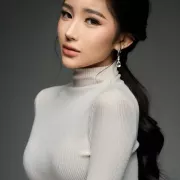 Isabell Mira photo 3, asian, petite, black hair, 158 cm, 47 kg, Medium bust, Hong Kong