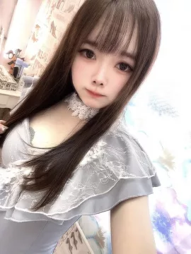 Tierra Lina photo 1, asian, petite, brunette, 156 cm, 48 kg, Small bust, Hong Kong