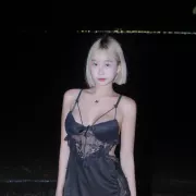 Helene Lina photo 8, mixed, curvy, blonde hair, 168 cm, 60 kg, Large bust, Hong Kong