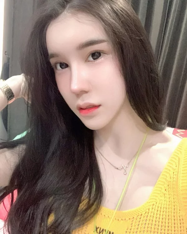 Matilde Lina photo 1, mixed, petite, black hair, 160 cm, 50 kg, Medium bust, Hong Kong