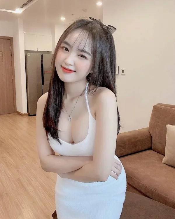 Dolores Lina photo 1, asian, slim, brunette, 160 cm, 47 kg, Medium bust, Hong Kong