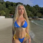 Aubrey Lina photo 5, mixed, busty, blonde hair, 160 cm, 53 kg, Large bust, Hong Kong
