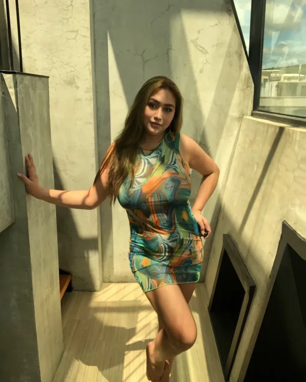 Mercedes Mira photo 1, european, busty, brunette, 175 cm, 64 kg, Large bust, Hong Kong