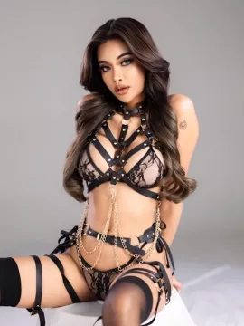 Matilde Mira photo 1, mixed, average, brunette, 173 cm, 65 kg, Medium bust, Hong Kong