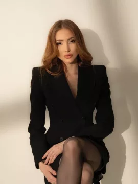 Jodie Lina photo 1, asian, athletic, brunette, 170 cm, 58 kg, Medium bust, Hong Kong