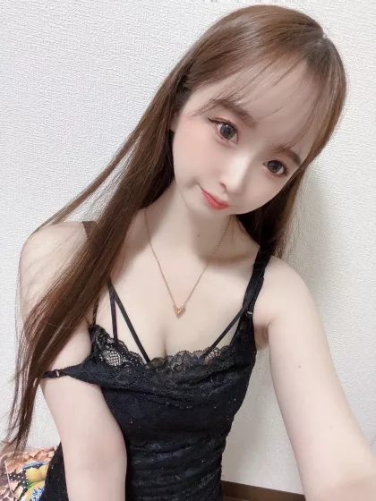 Ernestina Lina photo 1, asian, petite, brunette, 160 cm, 51 kg, Small bust, Hong Kong