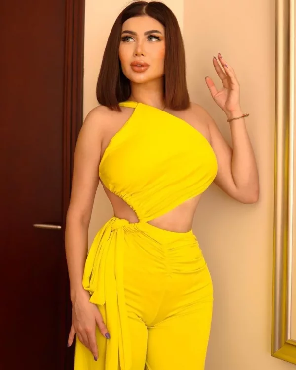 Trudie Lina photo 1, asian, curvy, brunette, 170 cm, 63 kg, Large bust, Hong Kong