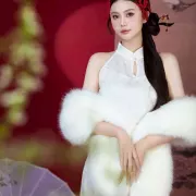 Maudie Lina photo 4, asian, petite, black hair, 157 cm, 48 kg, Small bust, Hong Kong