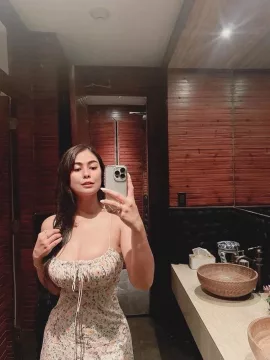 Martine Lina photo 1, mixed, curvy, brunette, 167 cm, 59 kg, Large bust, Hong Kong