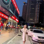 Beverly Lina photo 6, asian, athletic, black hair, 168 cm, 56 kg, Medium bust, Hong Kong