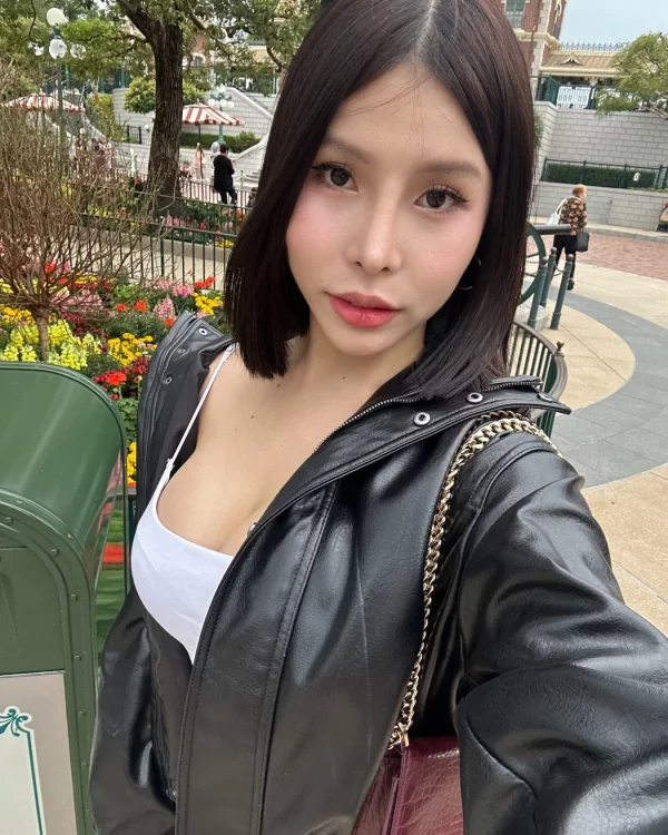 Josie Lina photo 1, mixed, busty, brunette, 165 cm, 55 kg, Large bust, Hong Kong
