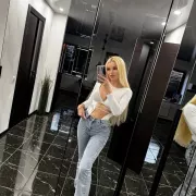 Lesly Lina photo 1, european, average, blonde hair, 173 cm, 64 kg, Medium bust, Hong Kong