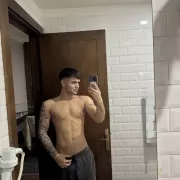 Aleo photo 4, mixed, average, black hair, 175 cm, 63 kg, Hong Kong