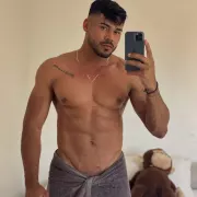 Armando photo 3, latina, curvy, black hair, 180 cm, 86 kg, Hong Kong