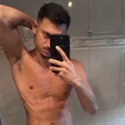 Arnaldo photo 8, latina, average, blonde hair, 173 cm, 63 kg, Hong Kong