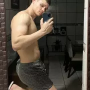 Axel photo 11, latina, athletic, brunette, 188 cm, 81 kg, Hong Kong