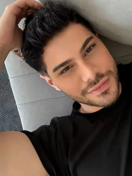 Baran photo 1, mixed, average, black hair, 185 cm, 77 kg, Hong Kong