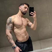 Bayram photo 4, mixed, athletic, black hair, 178 cm, 72 kg, Hong Kong