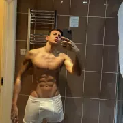Bruno photo 3, latina, athletic, brunette, 178 cm, 79 kg, Hong Kong