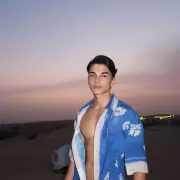 Byron photo 13, latina, average, black hair, 173 cm, 65 kg, Hong Kong