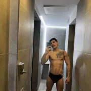 Donato photo 12, latina, athletic, black hair, 183 cm, 79 kg, Hong Kong
