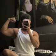 Emre photo 15, latina, curvy, black hair, 178 cm, 81 kg, Hong Kong