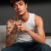 Evgen photo 5, latina, average, brunette, 183 cm, 70 kg, Hong Kong