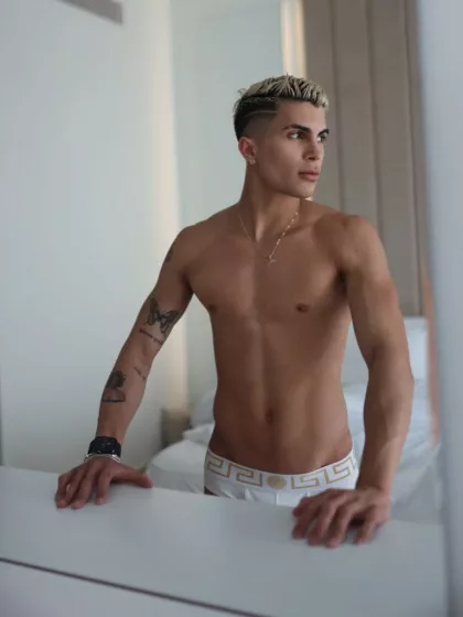 Felipe photo 1, mixed, average, blonde hair, 175 cm, 65 kg, Hong Kong