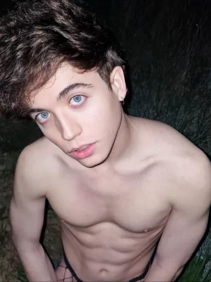 Finn photo 1, european, slim, brunette, 183 cm, 63 kg, Hong Kong