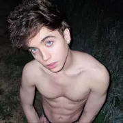 Finn photo 1, european, slim, brunette, 183 cm, 63 kg, Hong Kong