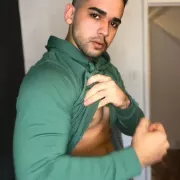 Harold photo 24, latina, curvy, black hair, 180 cm, 81 kg, Hong Kong