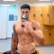 Liam photo 1, latina, average, black hair, 183 cm, 74 kg, Hong Kong