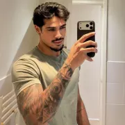 Liam photo 5, latina, average, black hair, 183 cm, 74 kg, Hong Kong