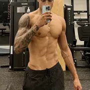 Liam photo 7, latina, average, black hair, 183 cm, 74 kg, Hong Kong