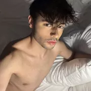 Lucas photo 1, european, slim, black hair, 178 cm, 54 kg, Hong Kong