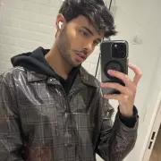 Lucas photo 35, european, slim, black hair, 178 cm, 54 kg, Hong Kong