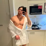Luciano photo 6, latina, athletic, black hair, 183 cm, 77 kg, Hong Kong