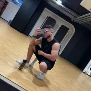 Matteo photo 26, european, athletic, black hair, 180 cm, 79 kg, Hong Kong