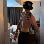 Noel photo 6, european, slim, brunette, 183 cm, 63 kg, Hong Kong