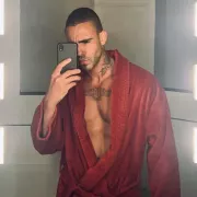 Roberto photo 33, latina, curvy, black hair, 183 cm, 93 kg, Hong Kong