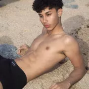 Sean photo 1, latina, average, brunette, 168 cm, 56 kg, Hong Kong