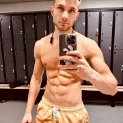 Stanley photo 6, european, average, brunette, 188 cm, 77 kg, Hong Kong