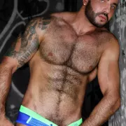 Sultan photo 64, european, curvy, brunette, 188 cm, 93 kg, Hong Kong