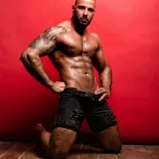 Sultan photo 70, european, curvy, brunette, 188 cm, 93 kg, Hong Kong