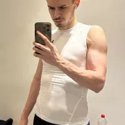 Tarik photo 2, european, average, brunette, 185 cm, 70 kg, Hong Kong