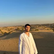 Tarik photo 5, european, average, brunette, 185 cm, 70 kg, Hong Kong