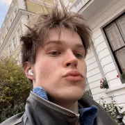 Thomas photo 1, european, average, brunette, 183 cm, 72 kg, Hong Kong
